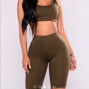 Two piece/Crop Biker Short Set 🔥🔥